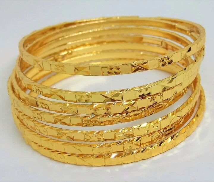 Giá vàng 18K tại Ngọc Thẩm