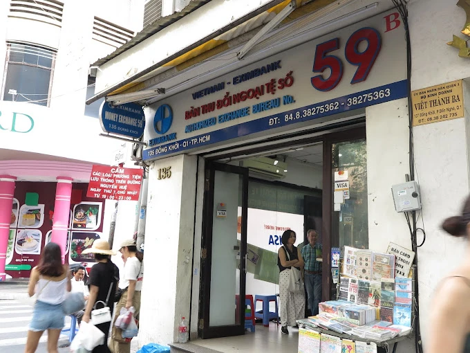 Hình ảnh quầy thu đổi ngoại tệ