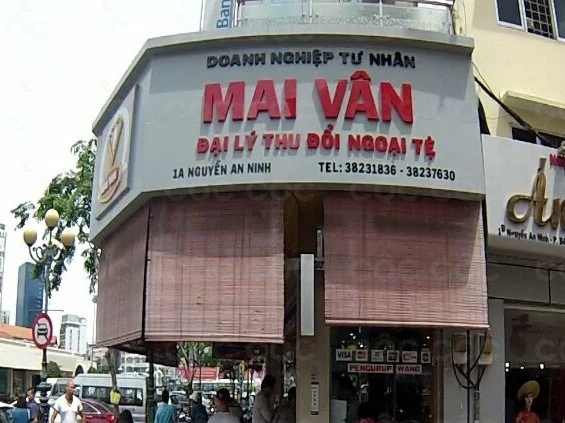 Tiệm vàng Mai Văn đổi ngoại tệ