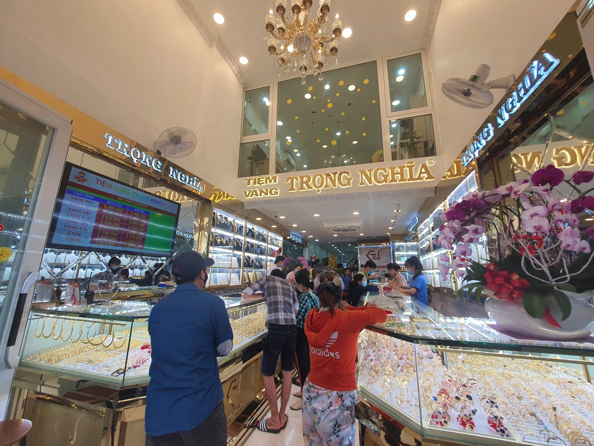 Tiệm Vàng Trọng Nghĩa