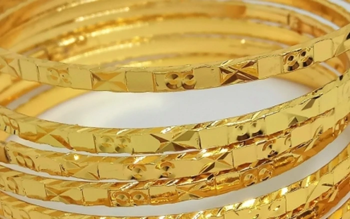 Đầu tư vào vàng 18K