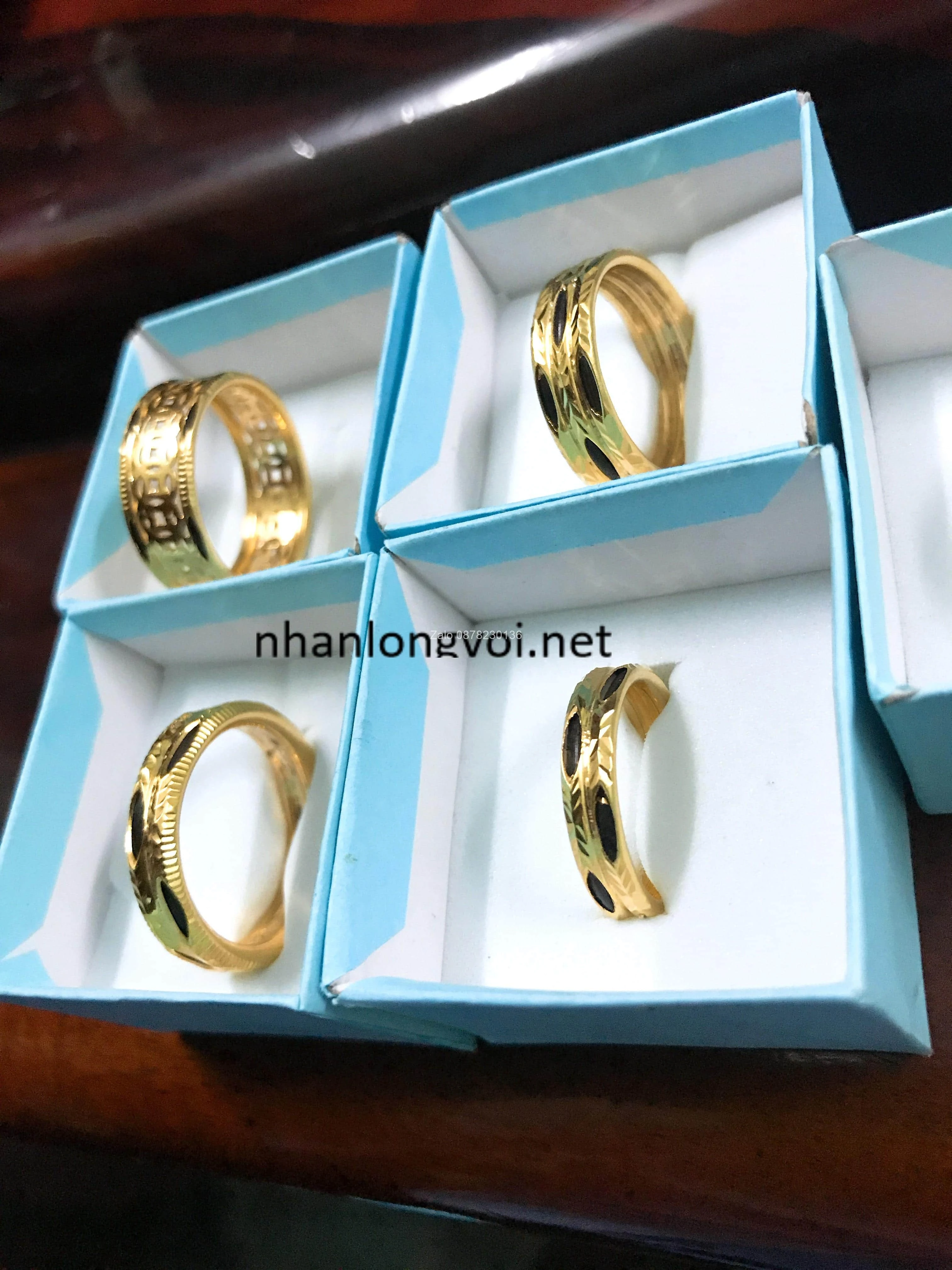 Nhẫn vàng Mi Hồng