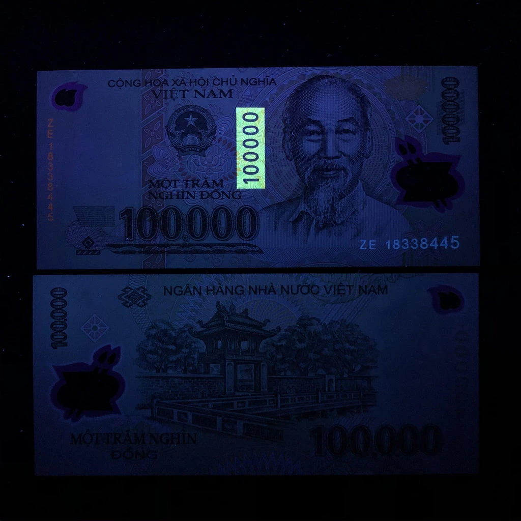 Ngân hàng 100.000 đồng Việt Nam