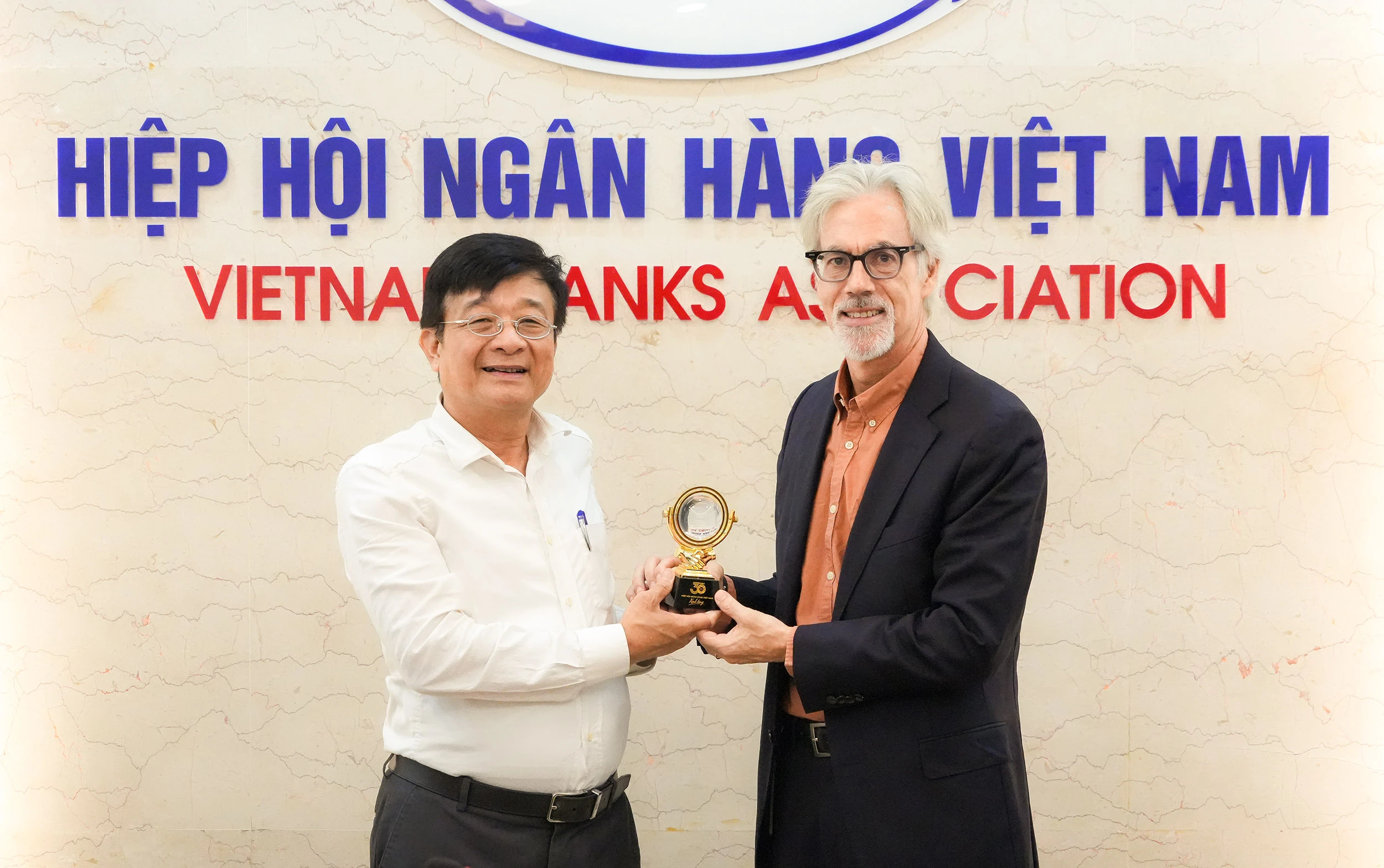 Tương lai của tổ chức viễn thông tài chính