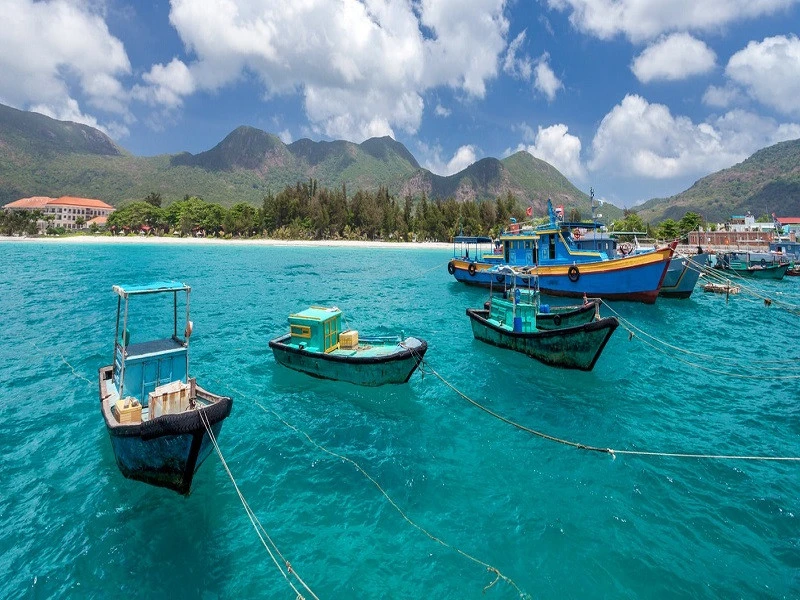 Tour Du Lịch Côn Đảo 3 Ngày 2 Đêm - Khám Phá Vùng Đất Anh Hùng