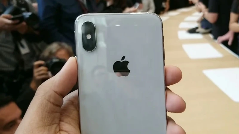 Điện thoại iPhone X 256GB