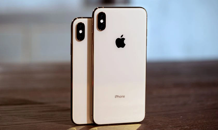 So sánh iPhone X và XS Max có điểm gì khác nhau, nên mua loại nào?