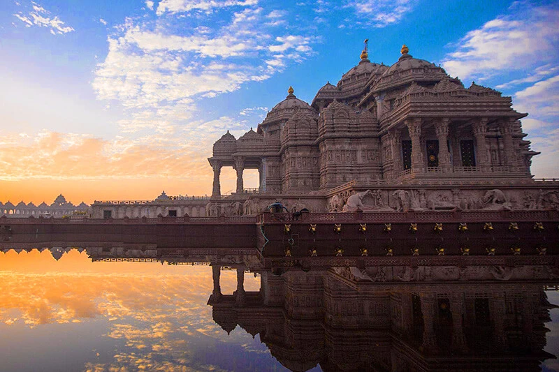 Tour Du Lịch Tâm Linh: Ấn Độ - Nepal - Thái Lan | 14 Ngày/13 Đêm