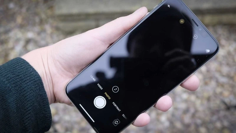 Cách khắc phục lỗi camera iPhone bị đen đơn giản không thể bỏ qua - Thegioididong.com