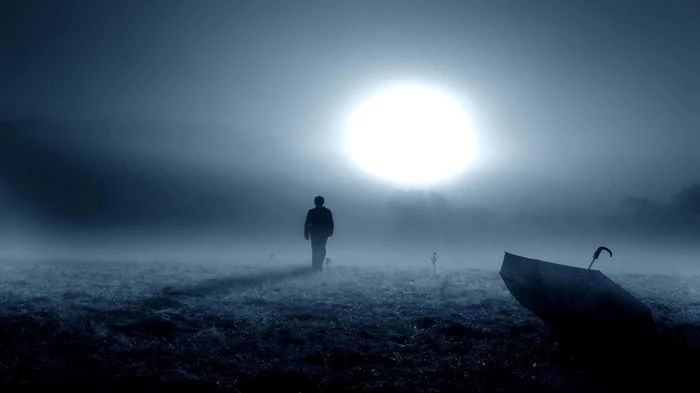 Khám Phá Vẻ Đẹp Buồn của Người Đàn Ông - Bộ Sưu Tập Hình Ảnh Đẹp Nhất