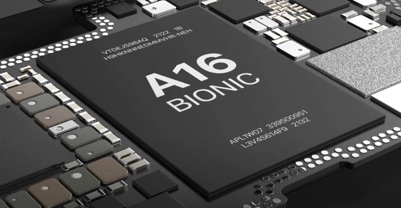 So sánh iPhone 14 Plus và iPhone 14 Pro Max - Sự khác biệt lên tiếng