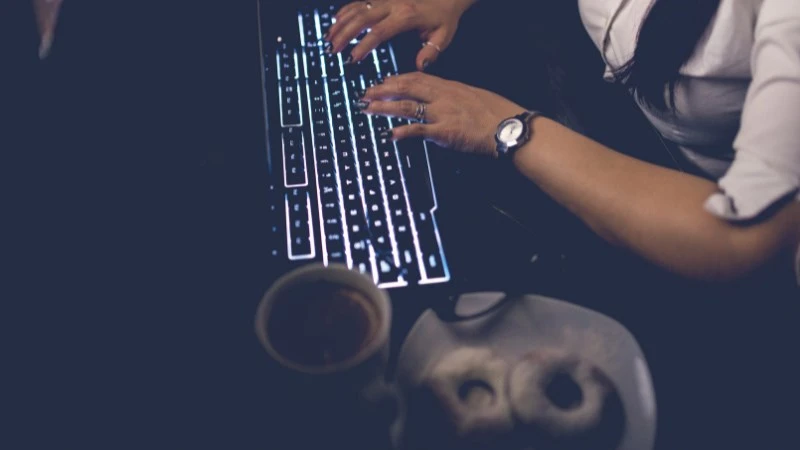 99++ hình ảnh buồn đăng Facebook cực deep