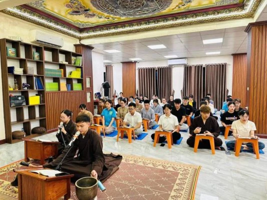 Hướng dẫn tụng Kinh Địa Tạng tại nhà