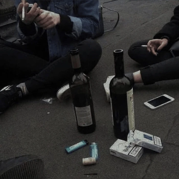 Hình ảnh nhậu một mình tuyệt vời