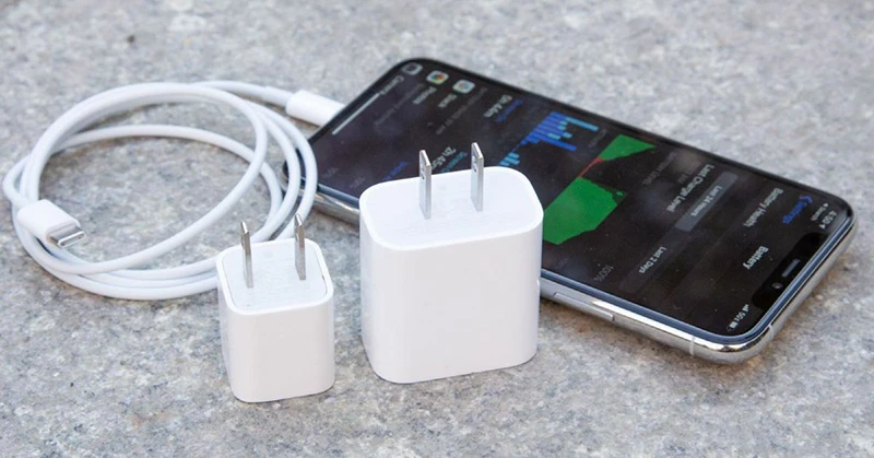 Bỏ túi ngay 9 cách sạc pin iPhone đúng cách, tránh bị chai pin