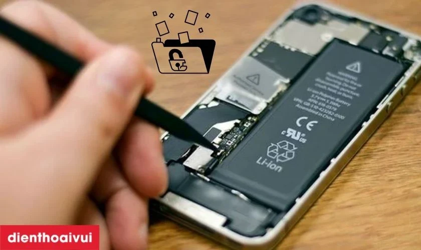 Thay pin iPhone SE 2020