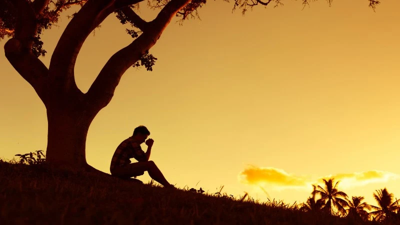 99++ hình ảnh buồn đăng Facebook cực deep