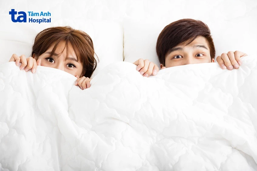 Dài bao quy đầu có quan hệ được không? Xử lý như thế nào?