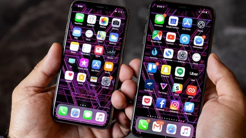 So sánh iPhone XS Max và iPhone 11, máy nào tốt hơn, cấu hình mạnh hơn - Thegioididong.com
