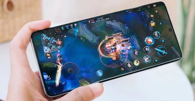 iPhone nào nên mua nhất hiện nay vừa tối ưu chi phí, vừa sang trong mạnh mẽ