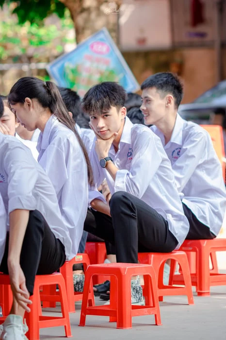 Ảnh nam sinh học sinh cấp 2, cấp 3 đẹp trai