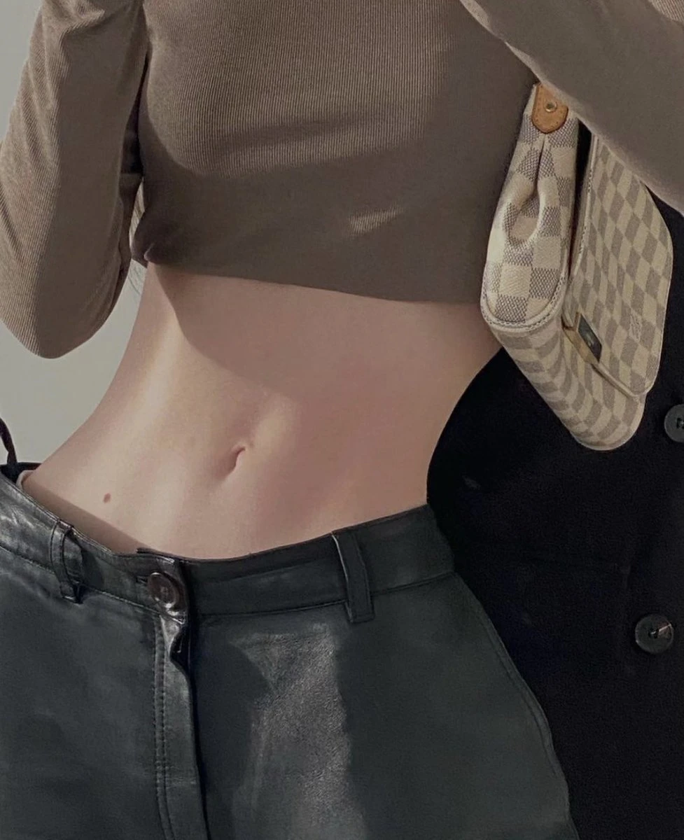 Tổng hợp 399+ ảnh eo thon che mặt ngầu quyến rũ