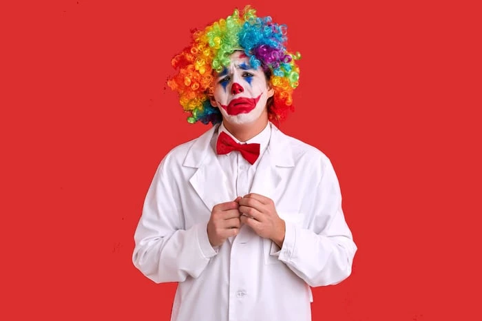 Bức tranh thằng hề khóc đẹp