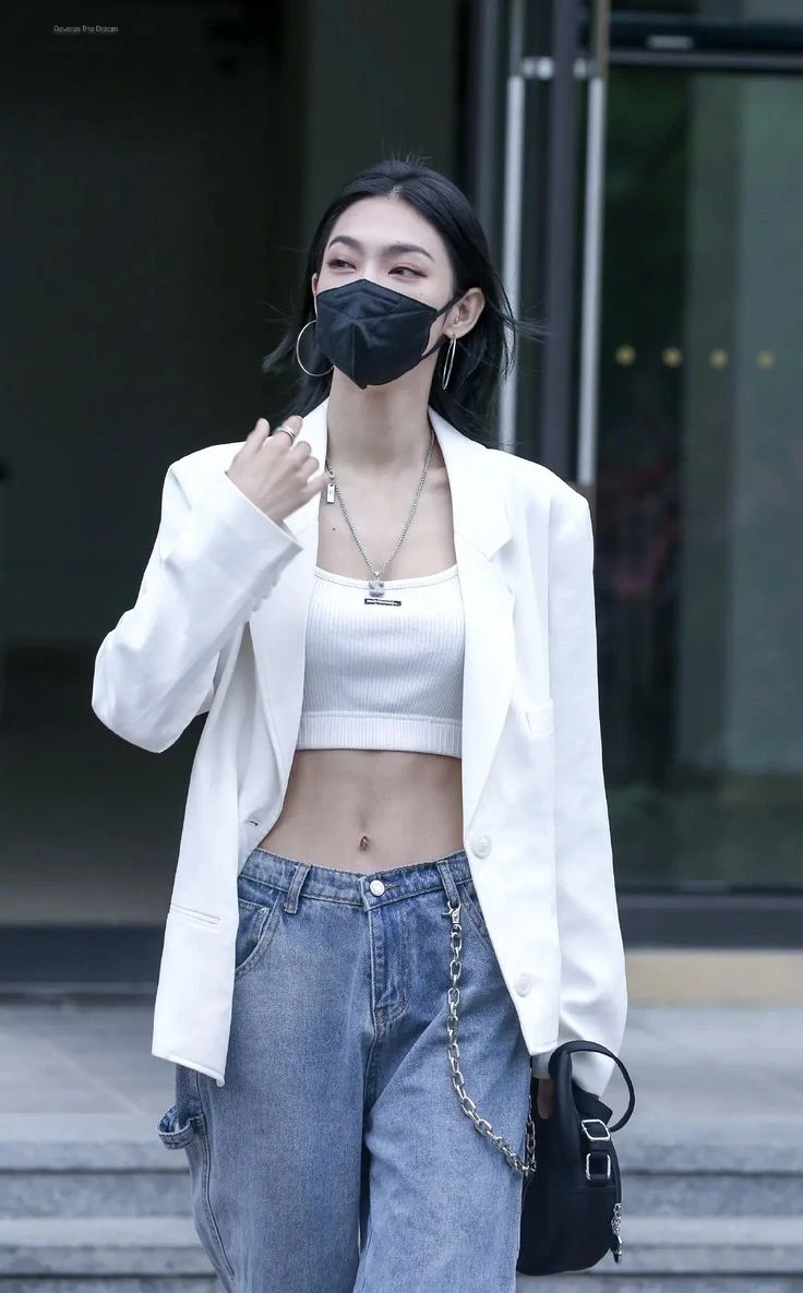 Tổng hợp 399+ ảnh eo thon che mặt ngầu quyến rũ