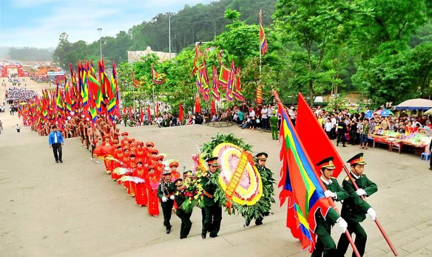 Gợi ý các mẫu poster, tranh vẽ Giỗ Tổ Hùng Vương đẹp, ý nghĩa
