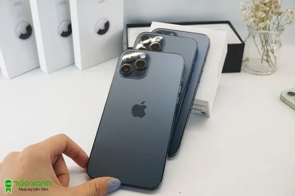 iPhone 12 Pro 128GB Quốc tế cũ 99% - Trắng bạc