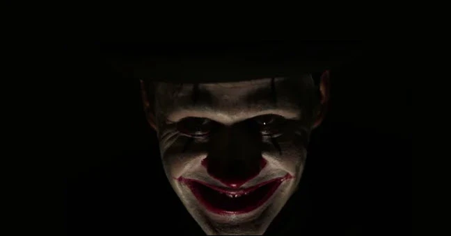 Bức tranh thằng hề khóc đẹp