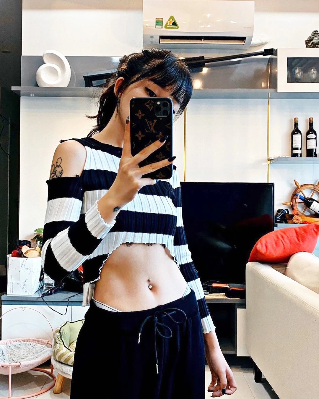 Tổng hợp 399+ ảnh eo thon che mặt ngầu quyến rũ