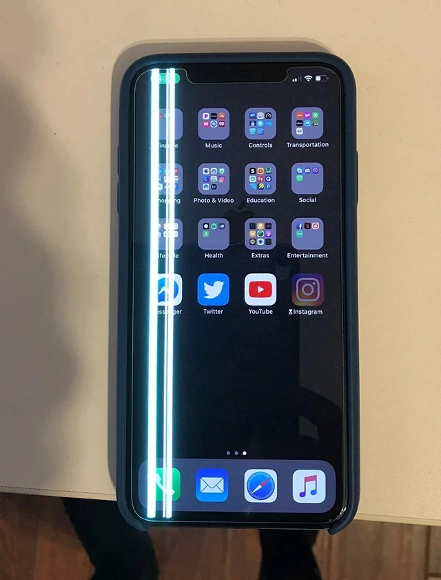 Sửa Màn Hình iPhone Bị Sọc Bao Nhiêu Tiền Tư vấn