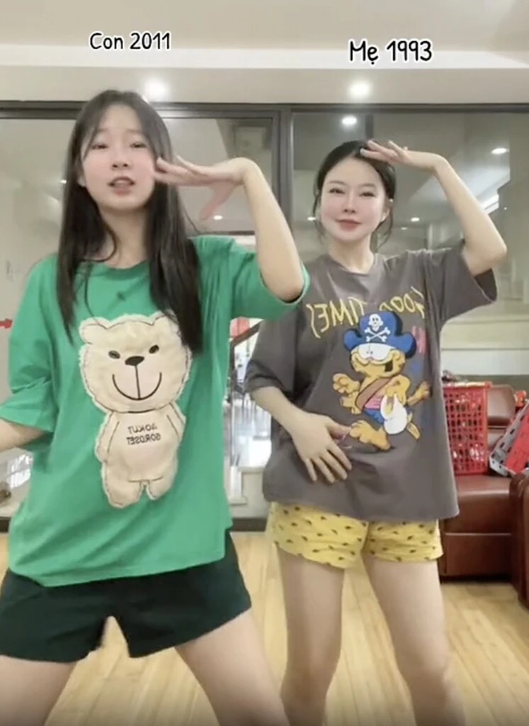 Mẹ Việt 9X và con gái 2k11 gây sốt Tiktok, 99% dân mạng đoán sai ai là mẹ ai là con