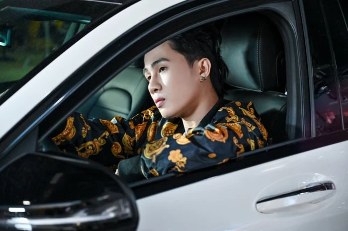 Ngắm bức tranh vẻ đẹp lôi cuốn của Jack trong năm 2024