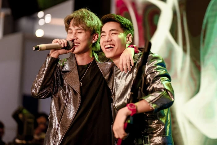 Ngắm bức tranh vẻ đẹp lôi cuốn của Jack trong năm 2024