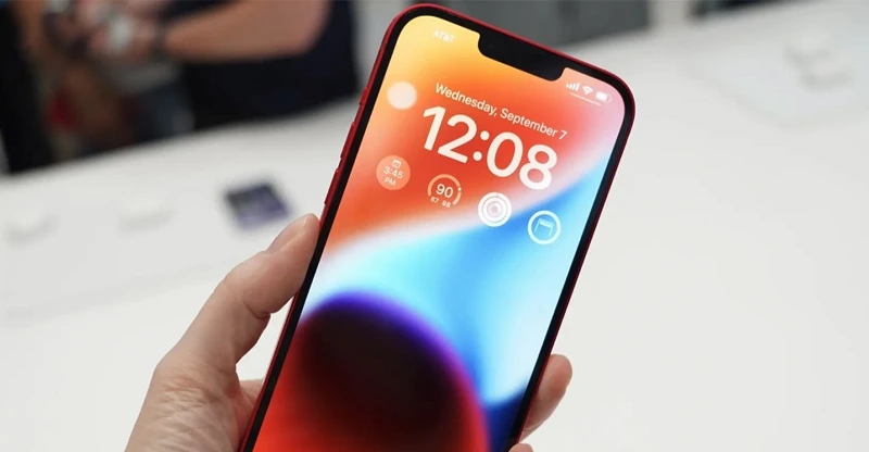 So sánh iPhone 14 Plus và iPhone 14 Pro Max - Sự khác biệt lên tiếng