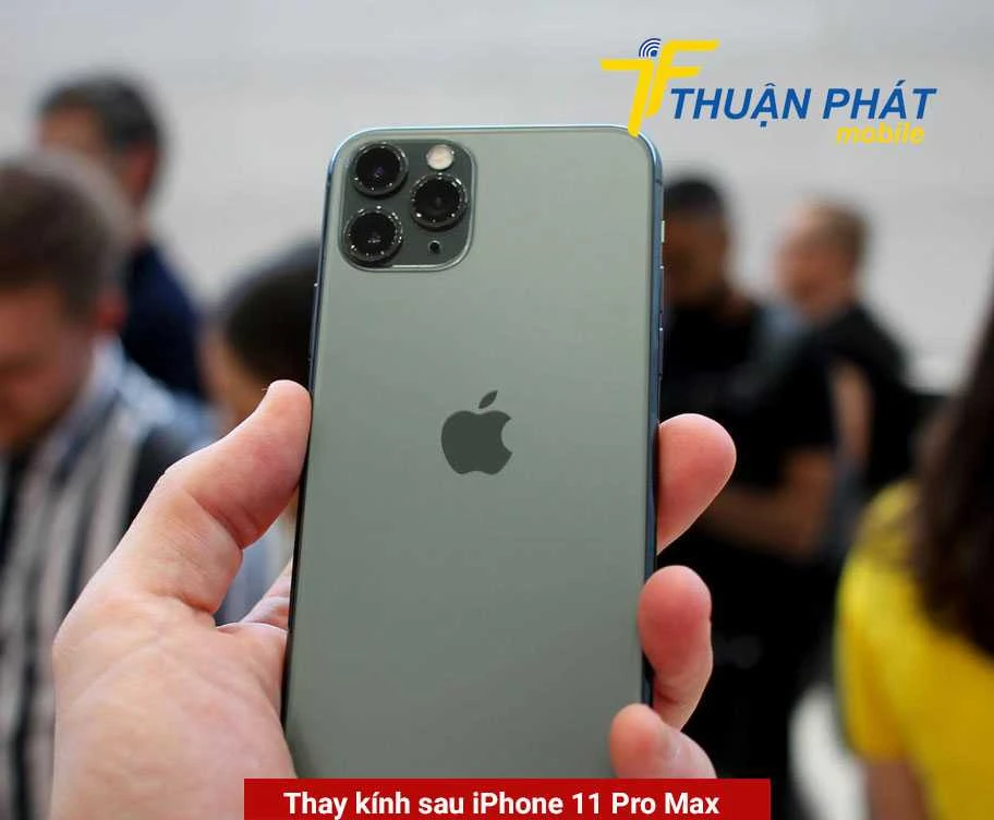 Thay mặt kính sau iPhone 11 Pro Max