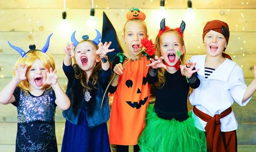 Top 15+ trò chơi Halloween cho trẻ em thú vị nhất 2025