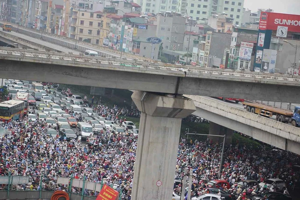 Năm 2000: Dấu ấn chuyển mình của nhân loại